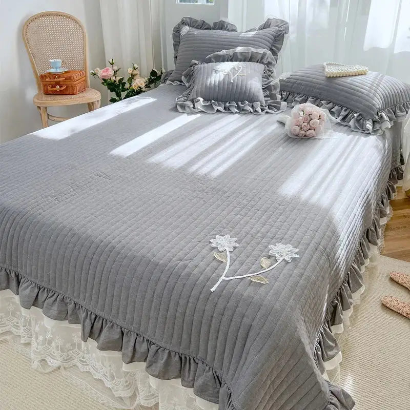 White ruffled quilted bedspread coverlet bedroom lace embroidery