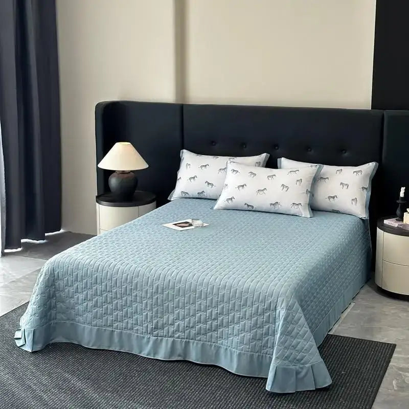 White zebra print cool silk summer quilt set bedroom bedding