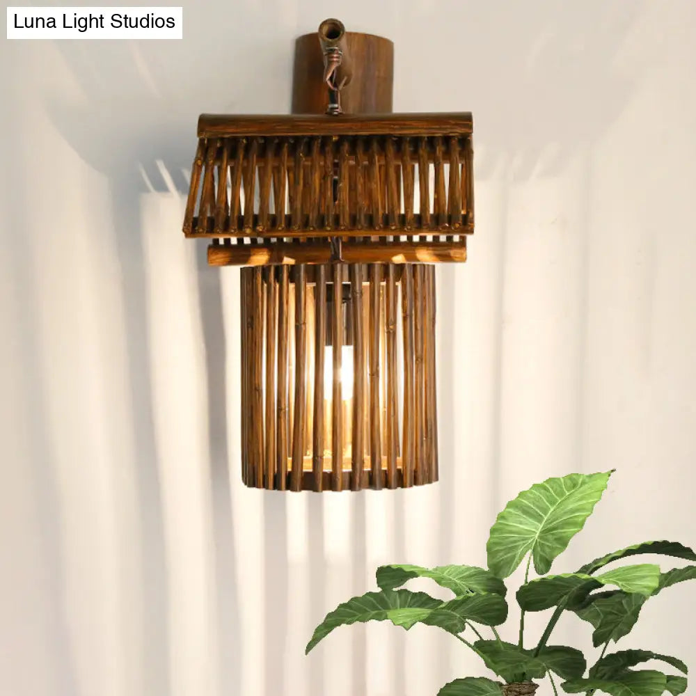 DecorBites™ Wooden House Shaped Wall Light Sconce - Lodge Style Bamboo Lamp for Balcony