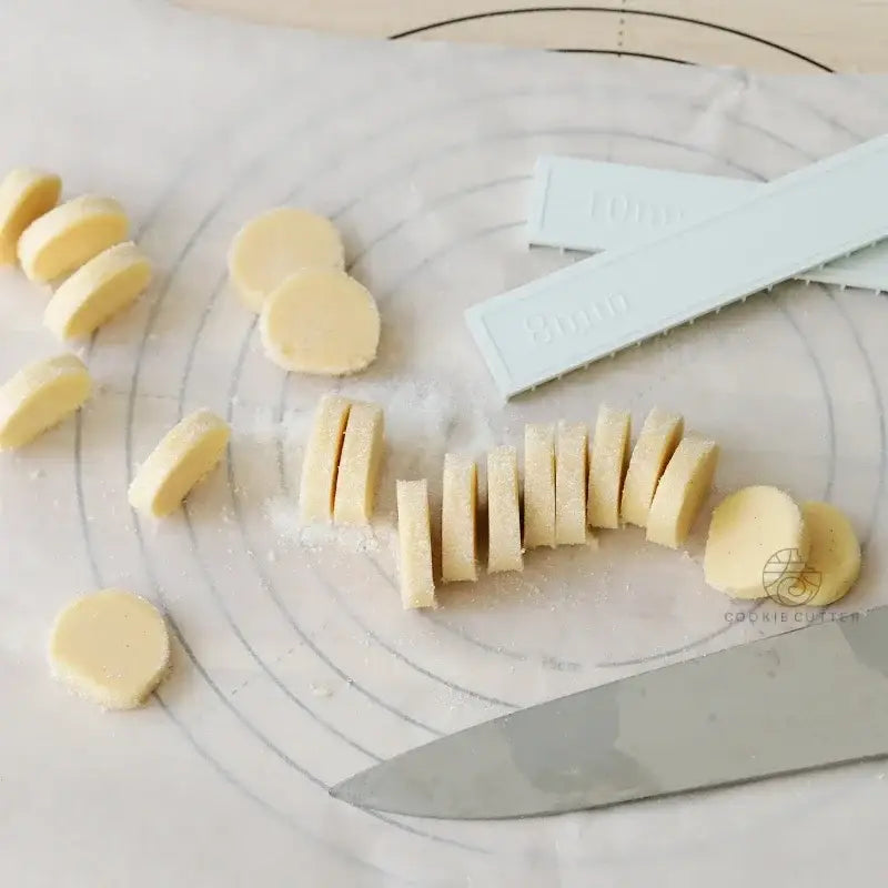Yellow biscuit cake rolling mold with scale ruler – kitchen pastry tool