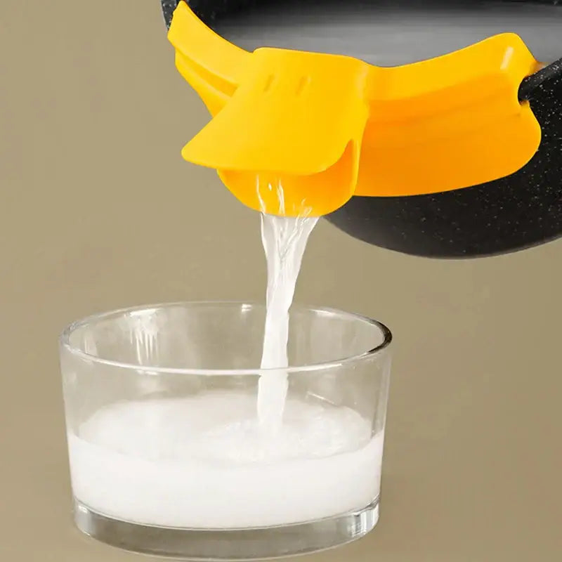 Yellow silicone duck beak funnel kitchen pouring nozzle