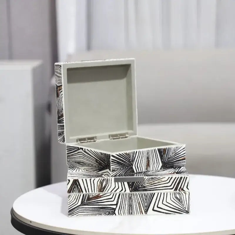 Zebra black & white jewelry storage box bedroom desktop organizer